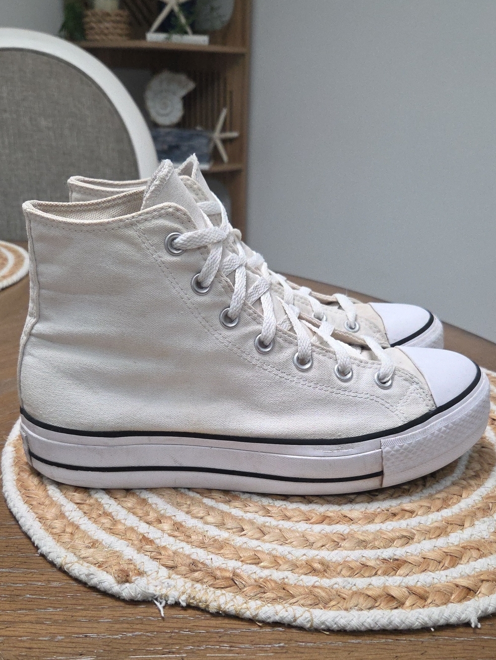 Converse All Star Lift Platform Hightop In White, Size 7.5 - Picture 5 of 11